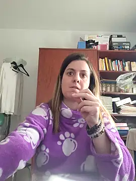 Snapshot of Sareyxon chatting on 19, 12, 2025 Sareyxon online show from 19, 12, 2025