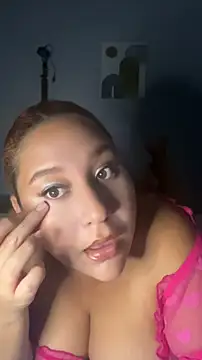 Kittysweet2001 online show from 4, 6, 2026