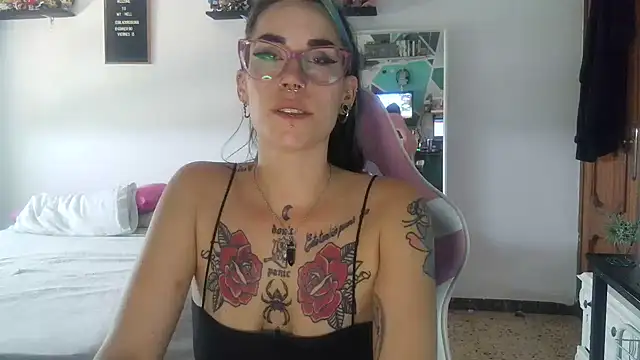 blackrose1997 online show from 20, 7, 2026
