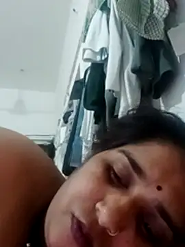 Snapshot of Dom_sexe chatting on 28, 3, 2026 Dom sexe online show from 28, 3, 2026