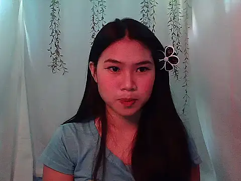 Allysonxx05 online show from 16, 12, 2025