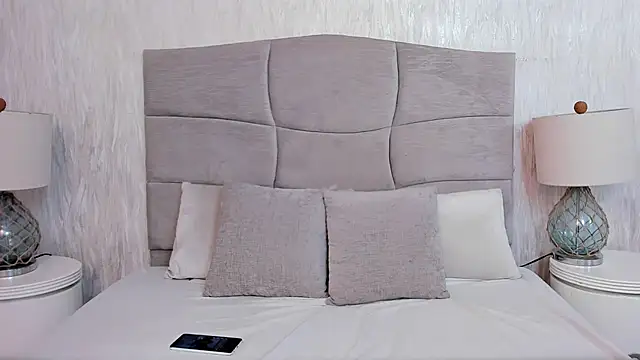 Naomii BDSM online show from 13, 2, 2026