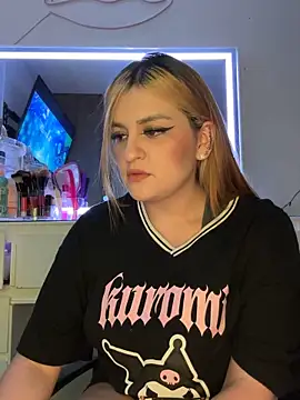 kira velour online show from 16, 12, 2025