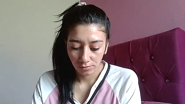 TaylorLove- online show from 17, 12, 2025