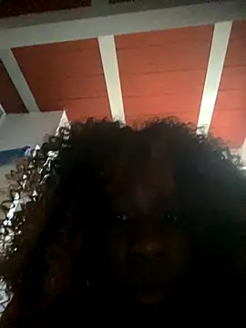 Arishadavis online show from 3, 12, 2025