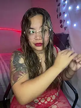 Lindalatina2001 online show from 17, 1, 2026