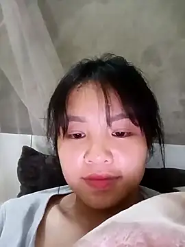 Snapshot of Pretty-haert chatting on 7, 5, 2026 Pretty-haert online show from 7, 5, 2026