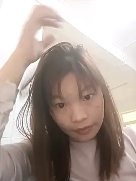 Snapshot of See-through22 chatting on 16, 12, 2025 See-through22 online show from 16, 12, 2025