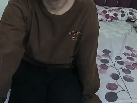 Snapshot of lusty_catpussy chatting on 14, 12, 2025 lusty catpussy online show from 14, 12, 2025