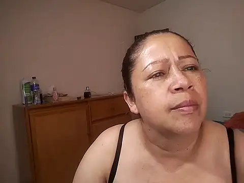 Snapshot of pamela_08 chatting on 17, 12, 2025 pamela 08 online show from 17, 12, 2025