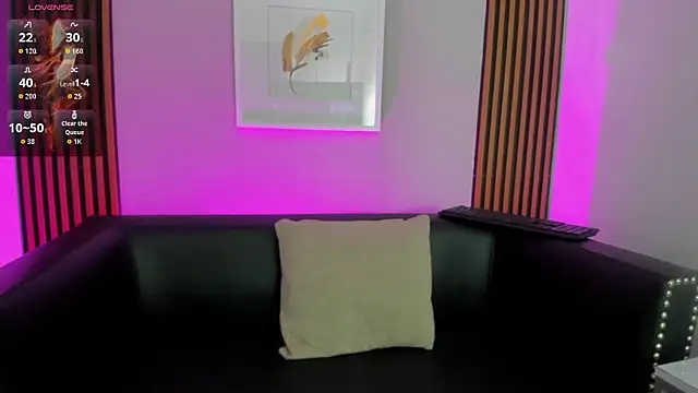 Snapshot of Ariana_collinss chatting on 24, 6, 2026 Ariana collinss online show from 24, 6, 2026