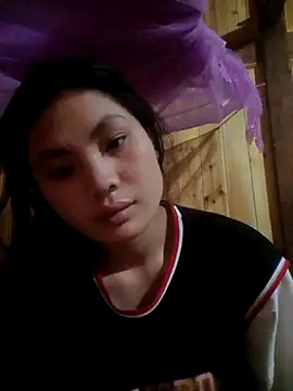 Snapshot of Hilary-123 chatting on 22, 4, 2026 Hilary-123 online show from 22, 4, 2026