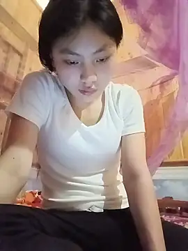 Snapshot of Hilary-123 chatting on 18, 5, 2026 Hilary-123 online show from 18, 5, 2026