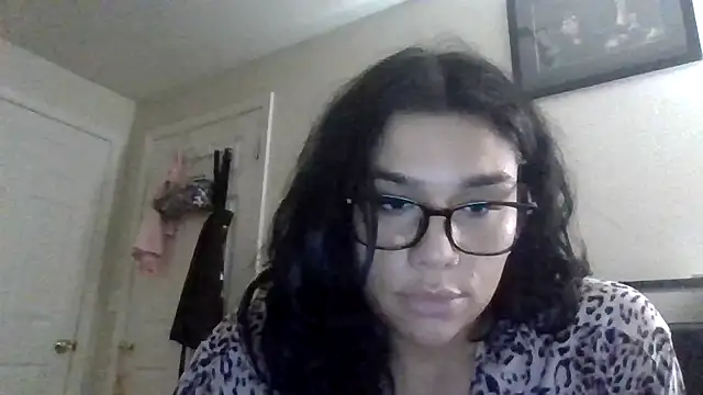 lunabellaX0 online show from 3, 12, 2025