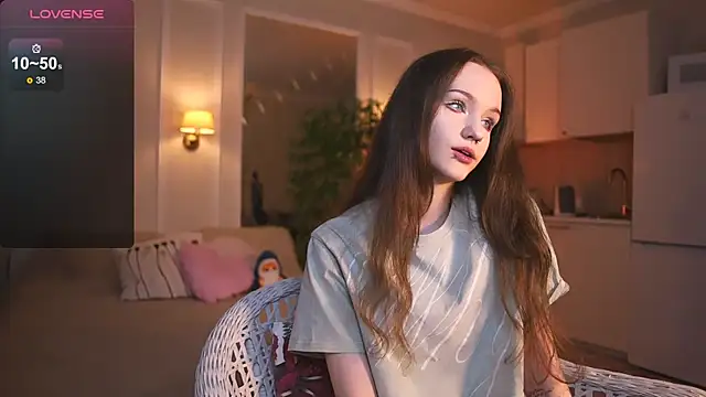 Snapshot of lunaice__ chatting on 2, 12, 2025 lunaice online show from 2, 12, 2025