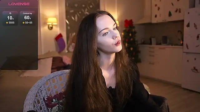 Snapshot of lunaice__ chatting on 16, 12, 2025 lunaice online show from 16, 12, 2025