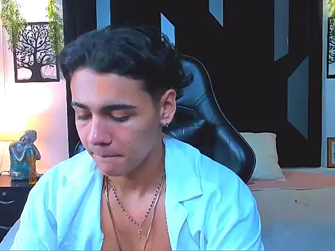 chris de la fonde online show from 13, 3, 2026