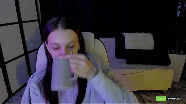 Snapshot of KrisDoeil chatting on 15, 12, 2025 KrisDoeil online show from 15, 12, 2025