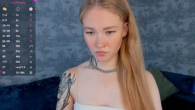 Snapshot of MaireLanda chatting on 23, 6, 2026 MaireLanda online show from 23, 6, 2026