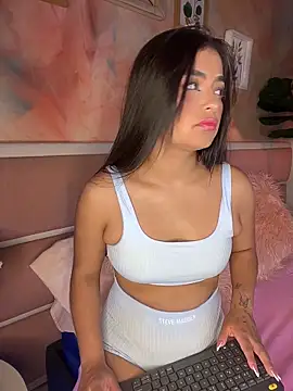 EvaBlazeXXX online show from 14, 4, 2026