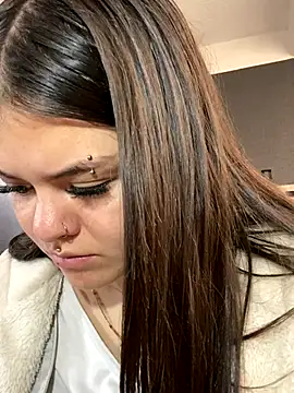 Camila Duarte2 online show from 18, 12, 2025