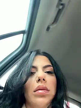 Ivy Trix online show from 28, 2, 2026