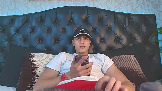 Lander Cruz online show from 2, 2, 2026