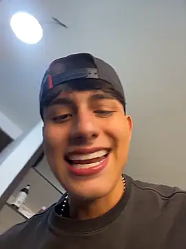 Lander Cruz online show from 30, 3, 2026