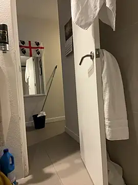 Snapshot of andresbale chatting on 4, 2, 2026 andresbale online show from 4, 2, 2026