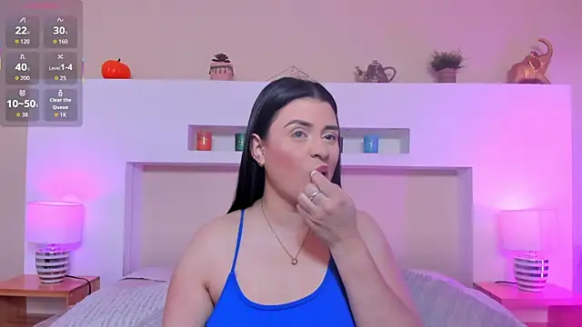 AnikaRomanoff  online show from 7, 1, 2026