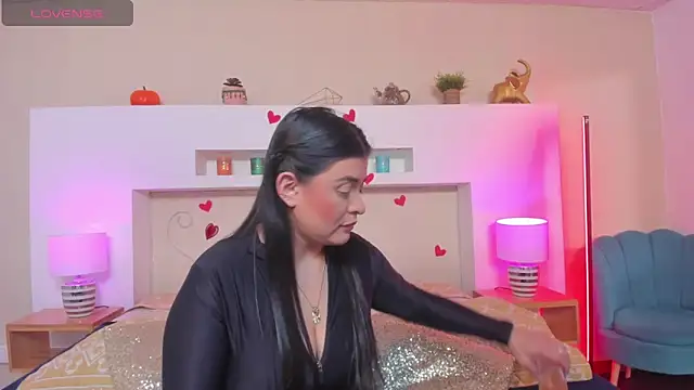 AnikaRomanoff  online show from 18, 3, 2026