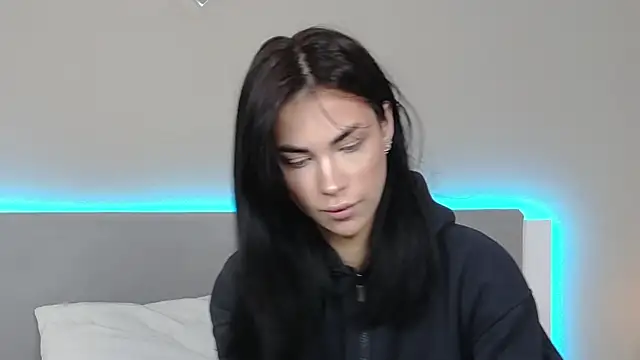 RachaelMils online show from 5, 3, 2026