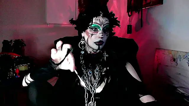 EmpressMorrigan online show from 19, 12, 2025