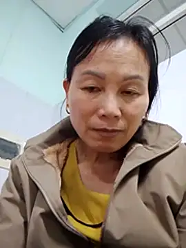 Snapshot of Lili-123k chatting on 4, 2, 2026 Lili-123k online show from 4, 2, 2026