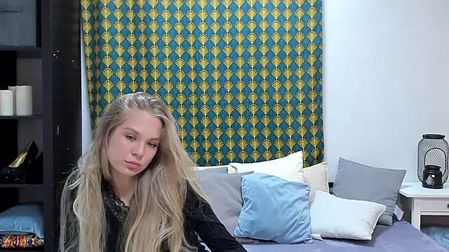 Snapshot of Wh1teAngelx chatting on 2, 12, 2025 Wh1teAngelx online show from 2, 12, 2025