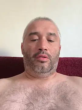 Olomoucak1982 online show from 25, 6, 2026