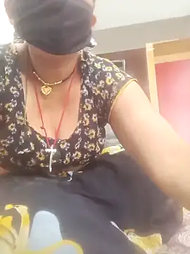 Your-shreya143 online show from 19, 2, 2026