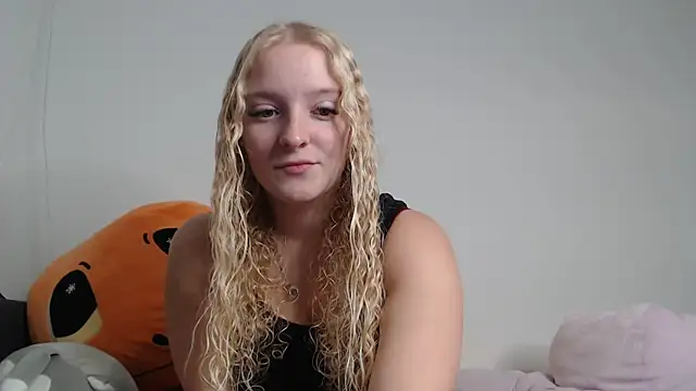 Sophie cute06 online show from 23, 12, 2025