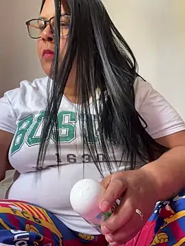 Carameloswing1 online show from 7, 2, 2026