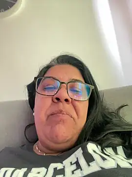 Snapshot of Carameloswing1 chatting on 18, 6, 2026 Carameloswing1 online show from 18, 6, 2026