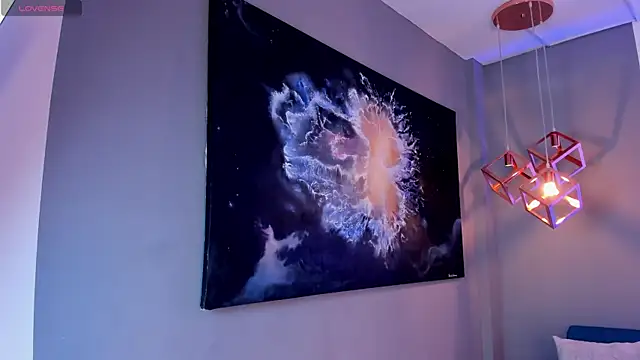 TiffanyHoustton online show from 19, 4, 2026