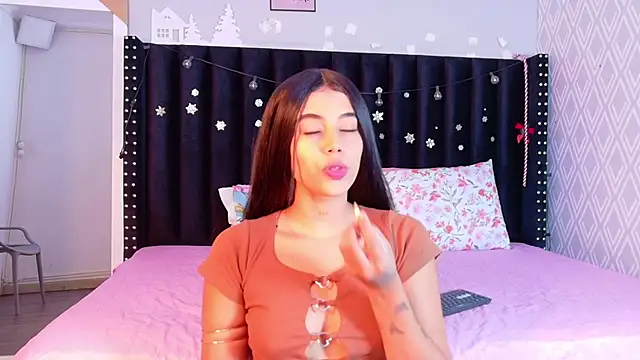 Snapshot of Kathamullerr chatting on 16, 12, 2025 Kathamullerr online show from 16, 12, 2025