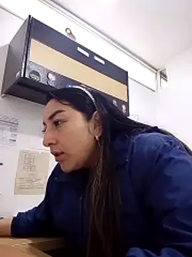 Snapshot of Valeria_montana_ chatting on 15, 1, 2026 Valeria montana online show from 15, 1, 2026