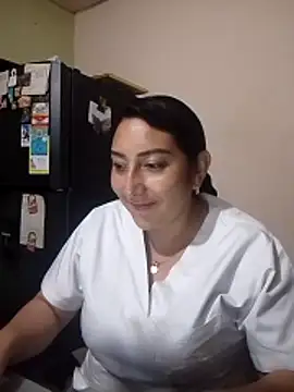 Valeria montana  online show from 18, 3, 2026