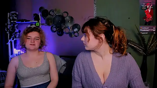 Snapshot of lolli_popsi chatting on 17, 12, 2025 lolli popsi online show from 17, 12, 2025