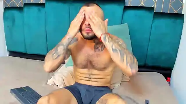 lucky smith1 online show from 16, 12, 2025