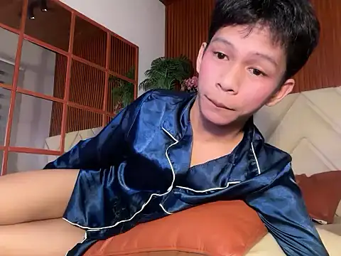 TheBoyAboveYou online show from 21, 4, 2026