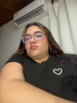 Snapshot of naty_col chatting on 3, 2, 2026 naty col online show from 3, 2, 2026