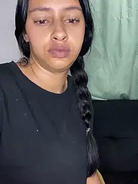 Snapshot of Jennmyller_ chatting on 6, 4, 2026 Jennmyller online show from 6, 4, 2026