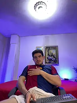 williamsmiiths16 online show from 7, 2, 2026